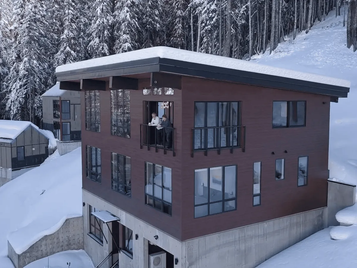 NanaWall — Folding glass walls