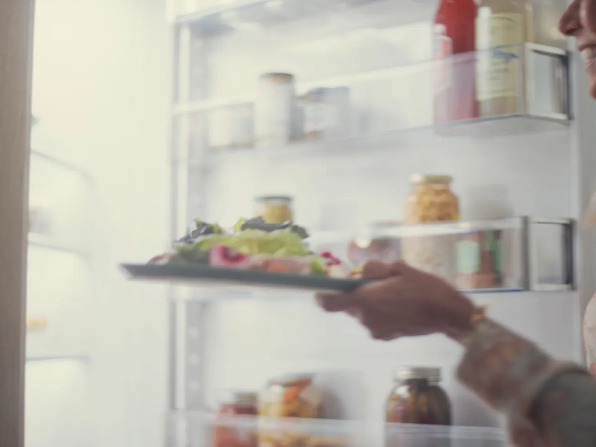 Sub-Zero — Refrigeration · Wine storage